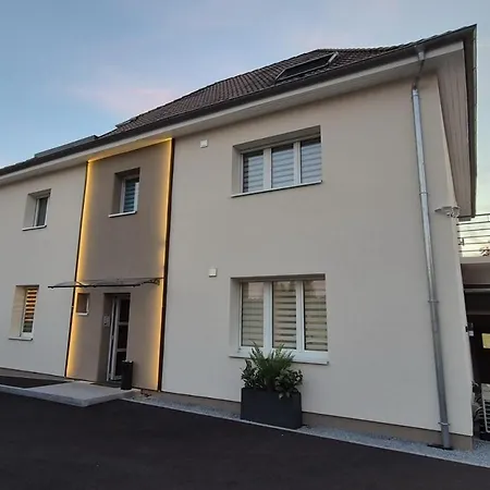 Harmonie - Proche Basel, Elegant F2 Avec *